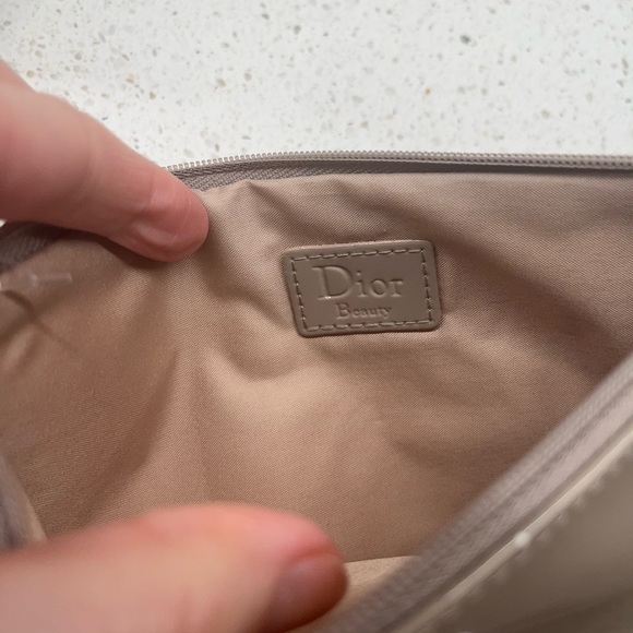 Dior Makeup bag/ wallet - Picture 7 of 9